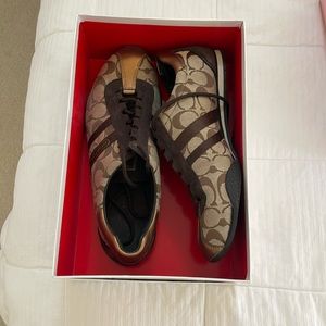 Coach ladies size 10 sneaker shoes. Very gently worn.